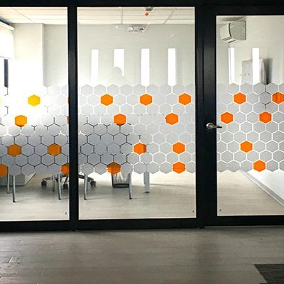 Arenado con diseño pentagono de un cliente en Pueblo Libre