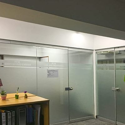 arenado premium en vidrio de un cliente en Miraflores